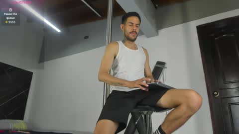 leo vesper online show from April 8, 12:41 pm