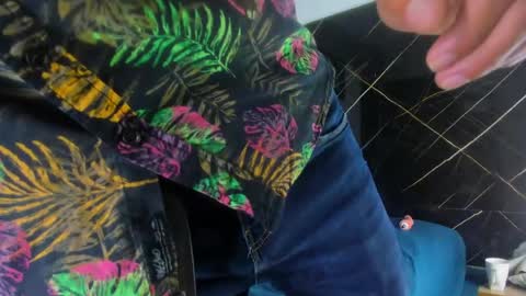 leo vesper online show from April 4, 12:01 pm