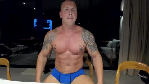TheBigLeo online show from June 5, 6:35 pm