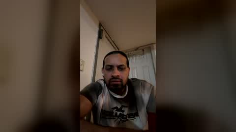 leoking913607 online show from August 4, 1:45 am