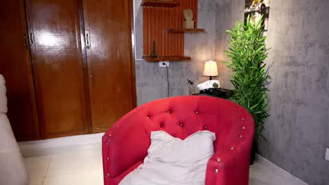 Leandro jones online show from October 16, 2:28 pm