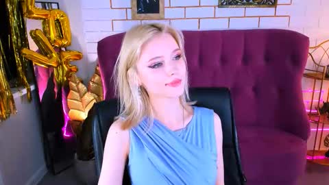 leonastone online show from October 5, 5:53 pm