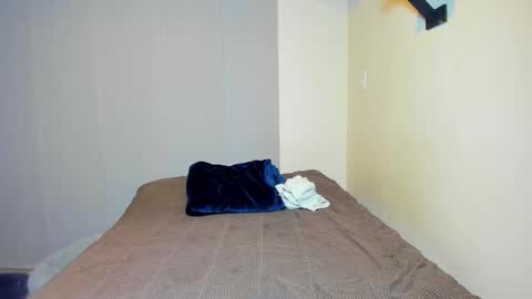 Len online show from November 3, 12:11 am