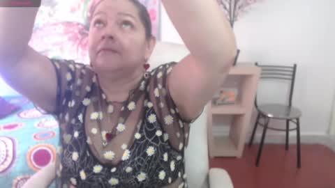 leonela   online show from March 2, 9:22 pm