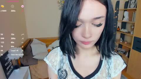 Alice online show from May 2, 8:03 pm