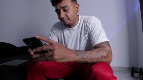 leonidas1.1 online show from April 1, 5:19 am