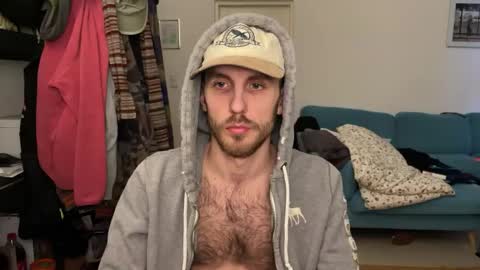 Leon online show from February 4, 3:05 pm