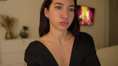 Leora online show from March 2, 4:21 pm