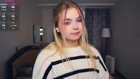 Hello everyone Im Lora Its my first day Were going to have fun together online show from October 10, 5:46 am