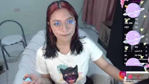 Leslie online show from November 3, 2:01 am