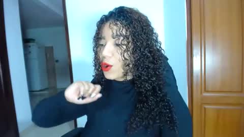 Snapshot of leslycarsson chatting on February 8, 10:40 pm lesly online show from February 8, 10:40 pm