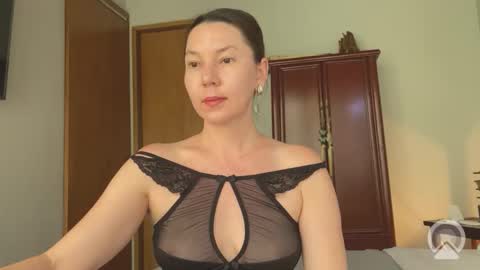 Snapshot of lessya_magic chatting on October 20, 5:01 am lessya_magic online show from October 20, 5:01 am