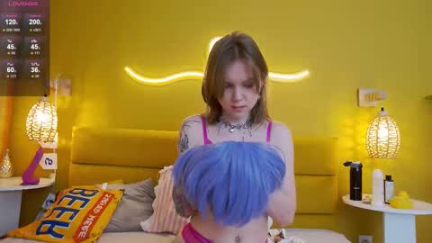 Lessy online show from October 2, 3:38 am