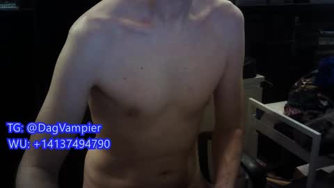 Vampiro Diurno online show from January 11, 4:35 pm