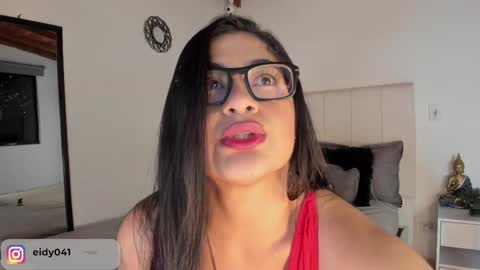 Leticia online show from November 3, 3:40 am