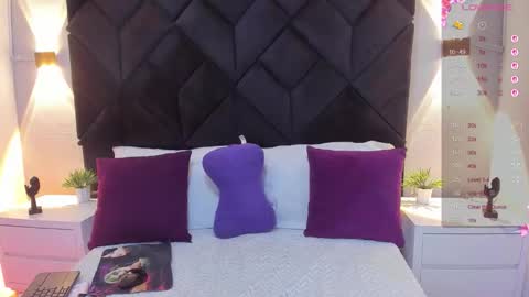 letiziia online show from September 11, 10:11 pm