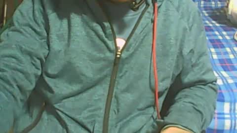 letschat22a online show from February 5, 12:17 pm