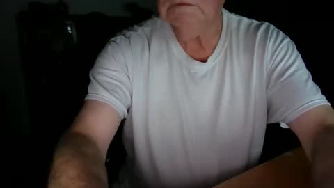 letscum2gether0 online show from April 15, 2:04 am