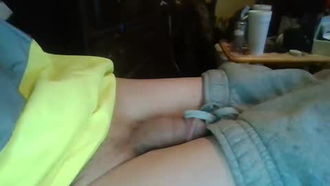 letslookateach online show from December 14, 1:27 am