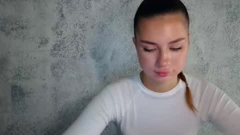 Emily online show from September 16, 12:40 pm