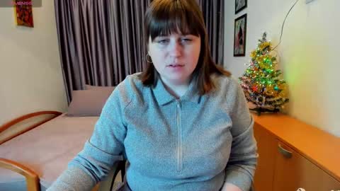 Naomi online show from December 22, 6:53 am