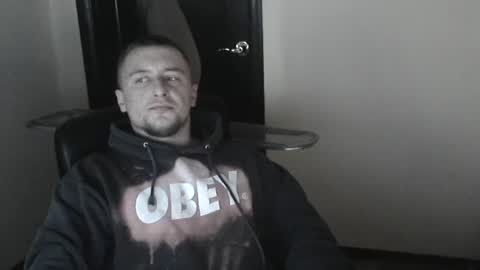 lev1ngston online show from February 6, 8:02 pm