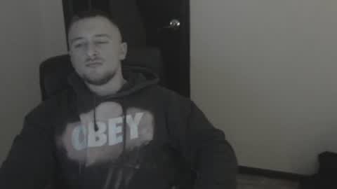 lev1ngston online show from December 9, 3:40 am