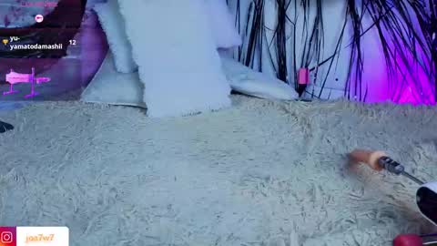 Levi  online show from October 23, 7:15 pm