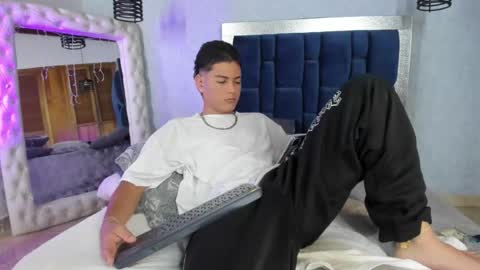 LevySteven online show from October 9, 3:45 am