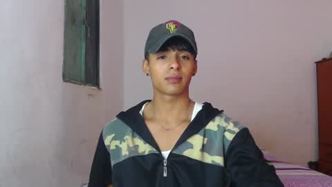 i  am lewis ly EDUARDO MEMDOZA15 online show from June 8, 5:14 pm