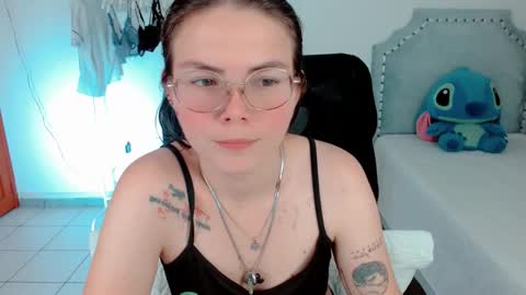 Lexas Room online show from December 17, 6:42 am