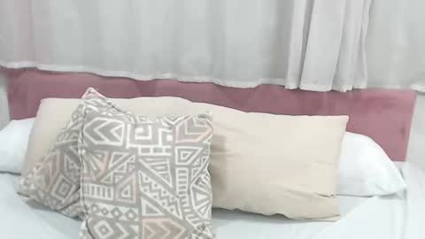 Snapshot of lexi_bloom chatting on February 28, 1:58 pm Gabrielle online show from February 28, 1:58 pm