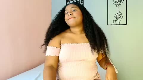 lexi_lovee_ online show from April 23, 12:29 pm