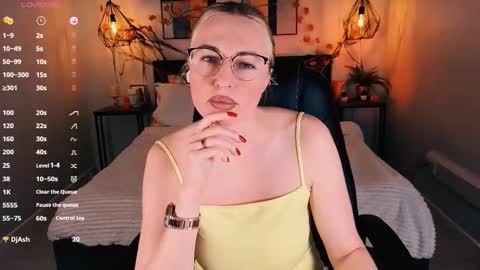 Lexy - Follow me online show from November 15, 10:06 am