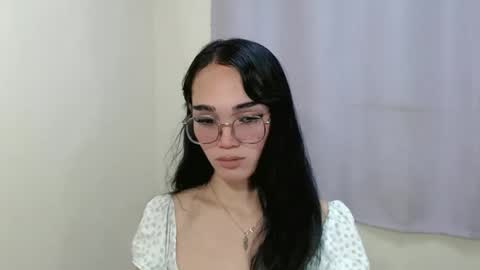 Snapshot of lexibabe_ chatting on October 11, 1:27 pm lexibabe_ online show from October 11, 1:27 pm