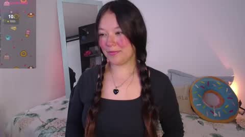 Lexie Thompson   8pm  0000am -5 online show from September 16, 6:11 pm