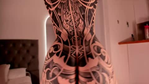 LEXIE online show from April 21, 1:42 am