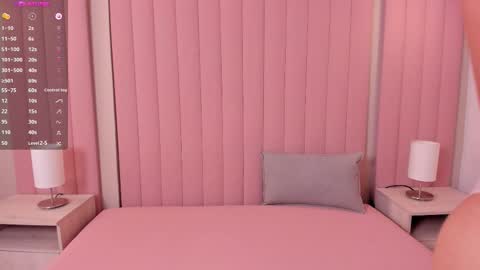 Lexie Thompson  online show from February 24, 12:19 pm