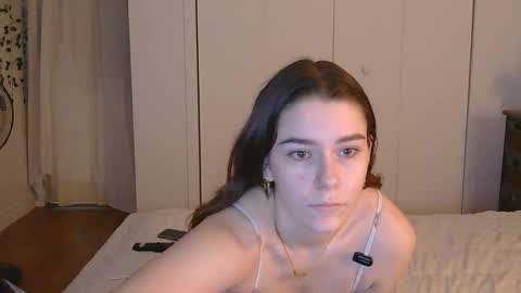 Lexiii  online show from April 17, 3:31 am