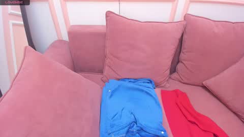 Lexi online show from February 25, 1:00 pm