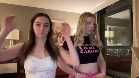 lexiiismith online show from February 13, 3:10 am