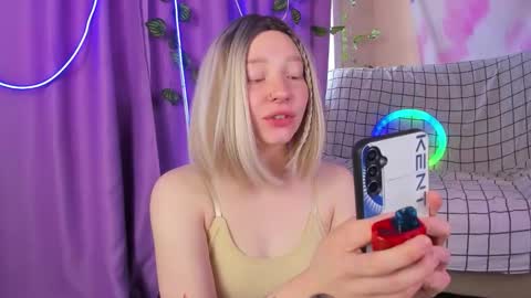 LexxxY online show from September 12, 6:48 am