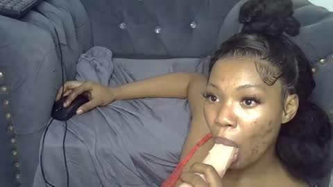 Lexy online show from June 18, 9:14 am