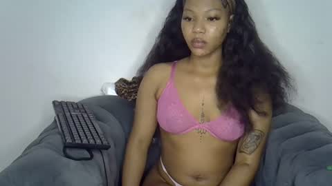 Lexy online show from June 22, 7:27 am