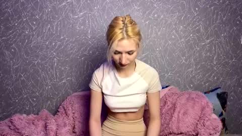 Leya online show from January 7, 10:59 pm