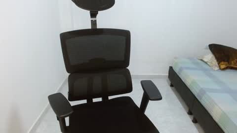Snapshot of leydy_day chatting on January 9, 8:55 pm leydy_day online show from January 9, 8:55 pm