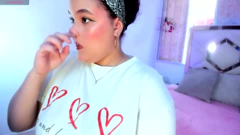 leyla_zr online show from May 29, 5:44 pm