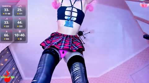 LEA online show from February 8, 5:50 pm