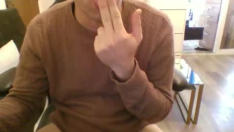 lhagus97 online show from November 10, 2:31 pm