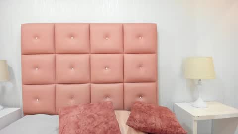 lhiamfitt online show from January 25, 2:36 pm